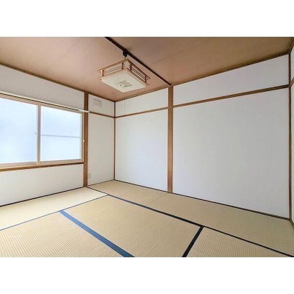眺望　窓が大きく明るいお部屋です♪