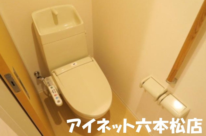 トイレ　落ち着く空間ですね。