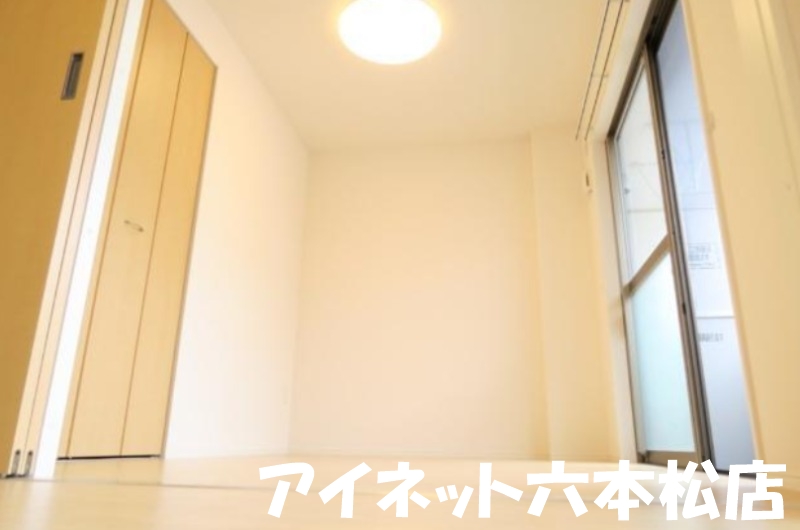 その他部屋・スペース　日当たりもいいですね。