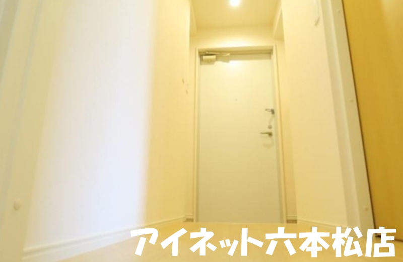 玄関　玄関はこのようになっています。