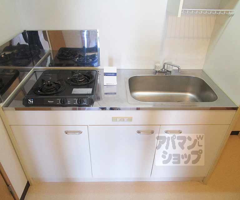 キッチン　４０６号室の写真です。