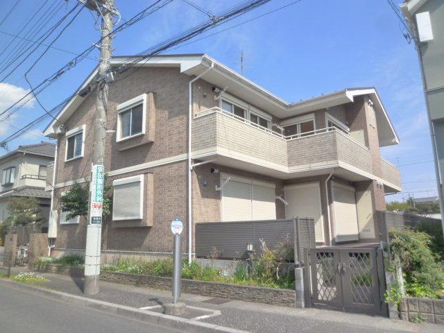 建物外観　おしゃれな外観、良好な住環境