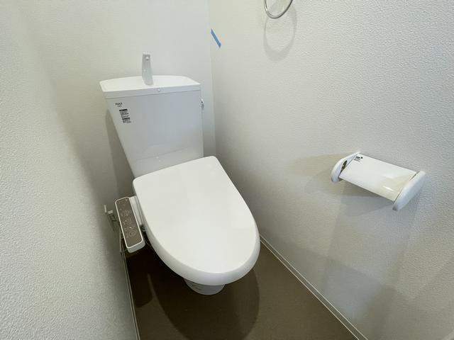 トイレ　同シリーズのイメージ画像です