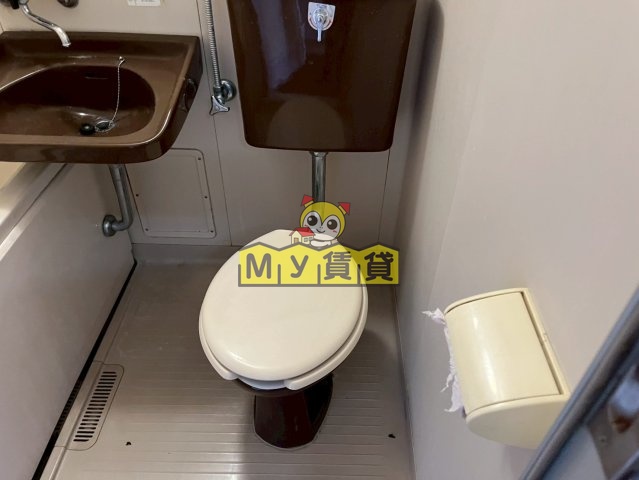 トイレ　プチメゾン金山