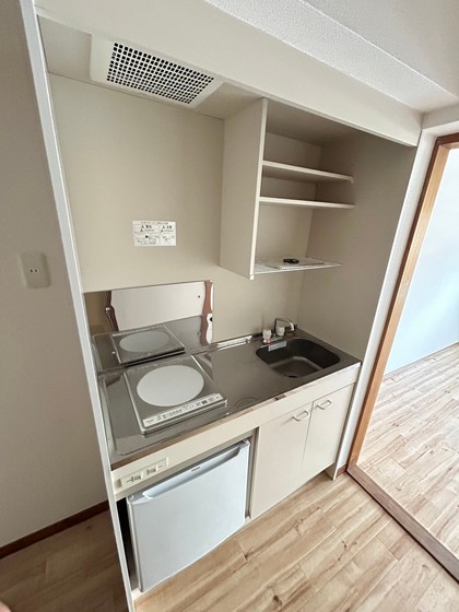 キッチン　※別部屋の写真です