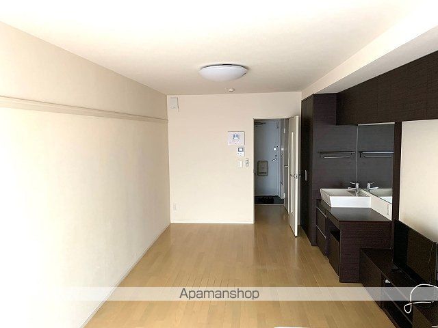 ミランダヒルズ上大岡の居間写真