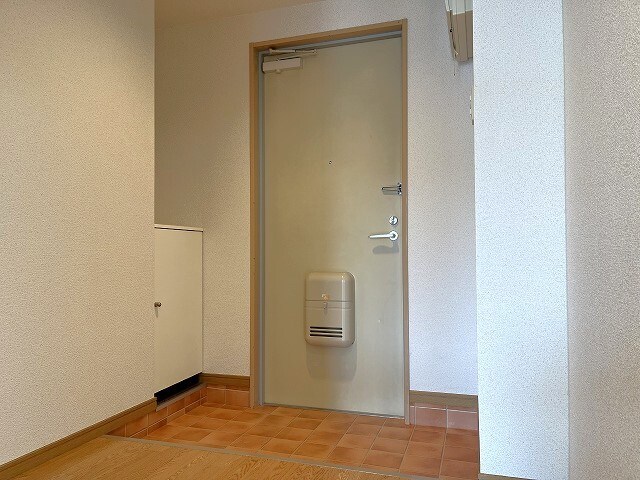 玄関　参考写真