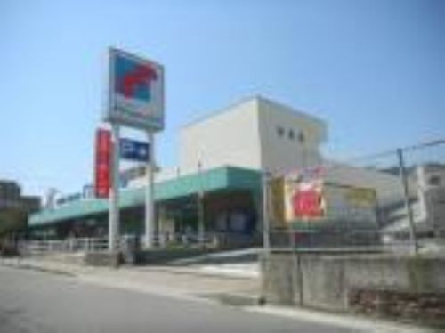 スーパー　万代春日野道店（スーパー）まで582m