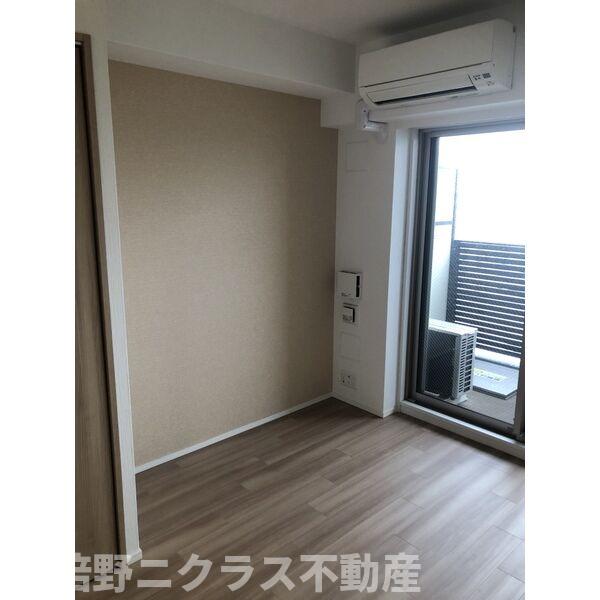 居室・リビング　内装は別部屋の参考写真です。
