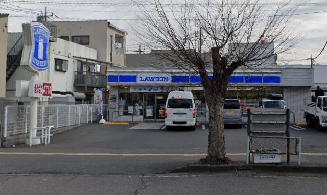 コンビニ　ローソン（コンビニ）まで1100m