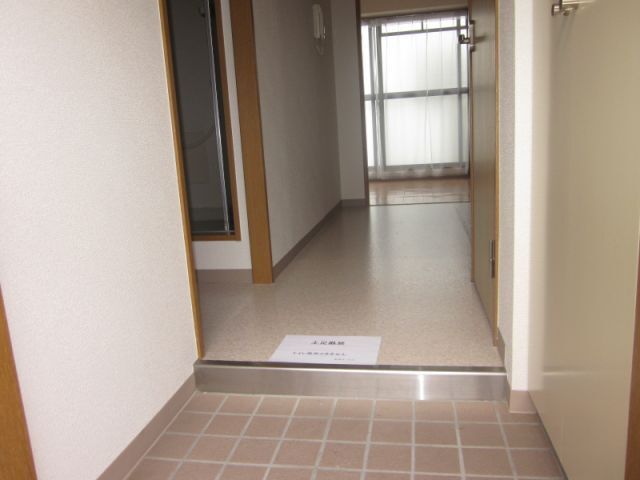 玄関　清潔感のある玄関です