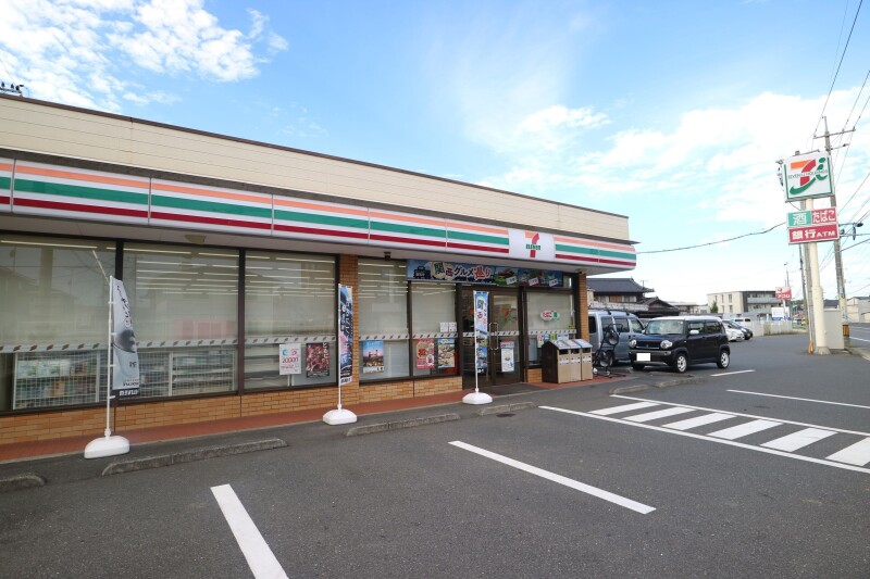 コンビニ　セブンイレブン　総社大橋東店（コンビニ）まで836m