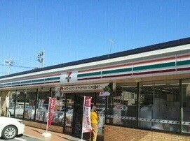 コンビニ　セブンイレブン（コンビニ）まで150m