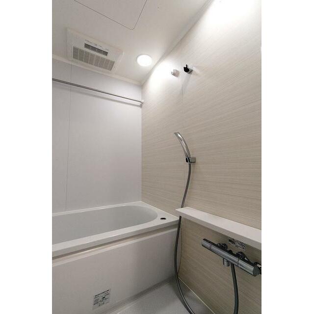 バス・シャワールーム　※写真は同タイプ住戸です。