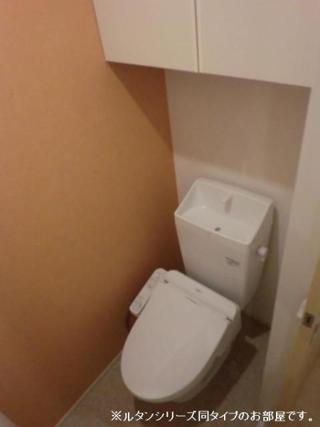 トイレ　※同シリーズの参考写真です。