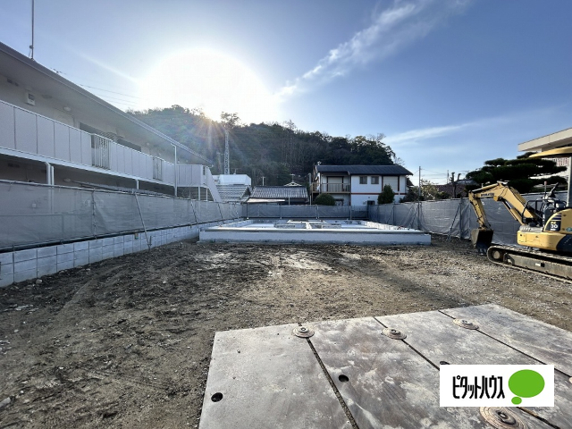 建物外観　建設中