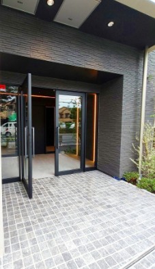 エントランス　☆共用部分☆