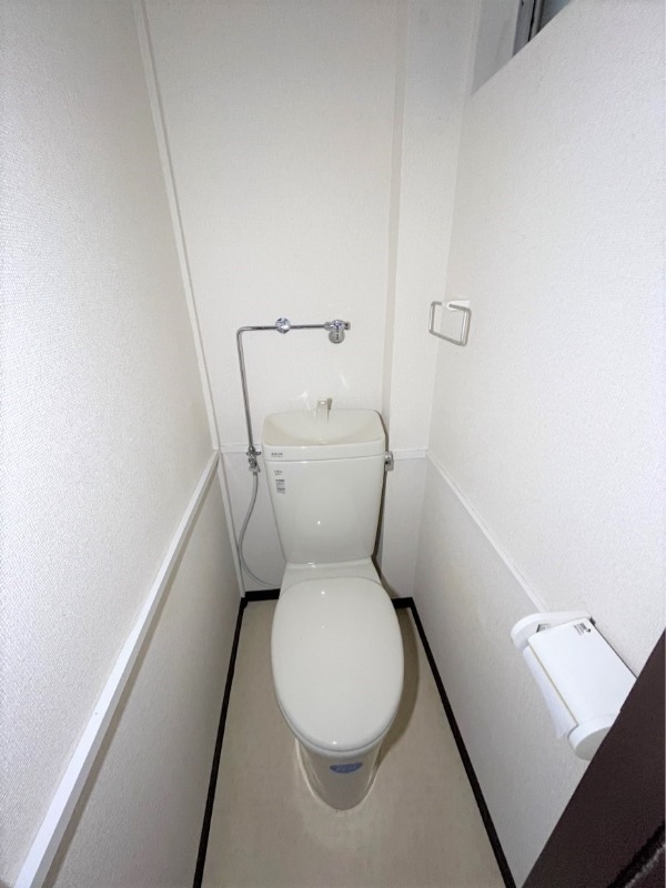 トイレ　別部屋参考写真