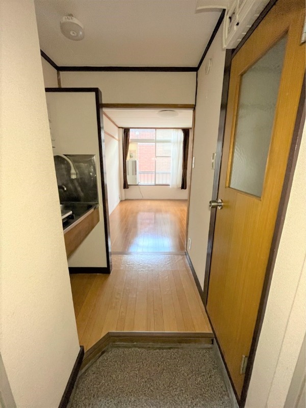玄関　別部屋参考写真