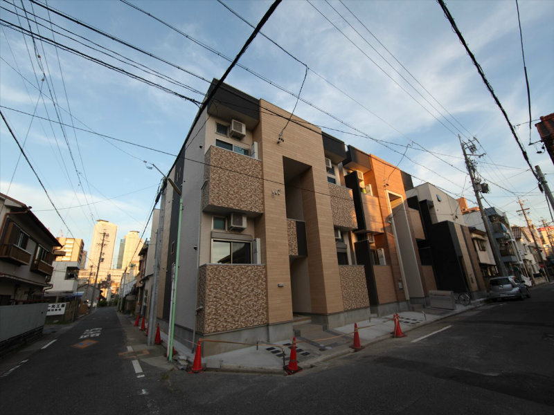 建物外観　外観　デザイナーズ　光インターネット無料