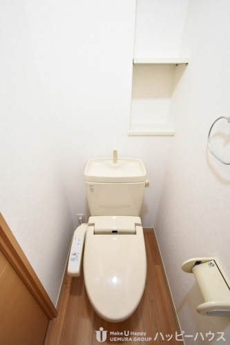 トイレ　退去前の部屋の為、他の部屋の写真です。現状を優先とさせて頂き