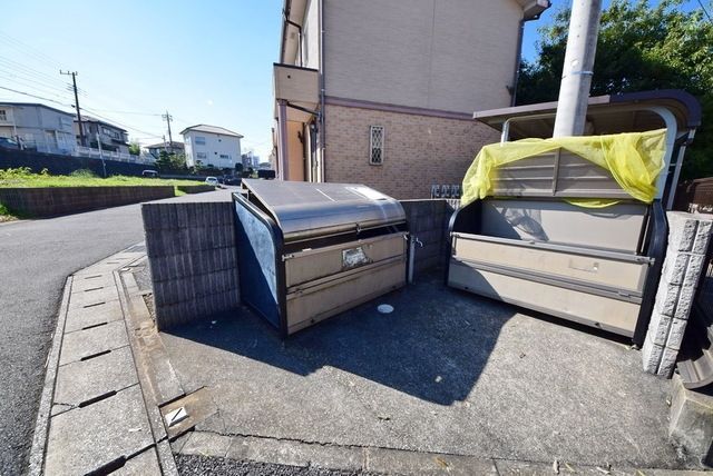 その他共有部分　入居者専用のダストボックス