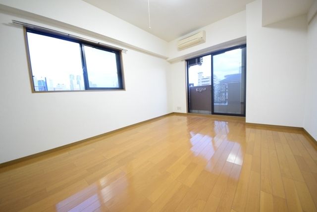 その他部屋・スペース　二面採光明るいお部屋