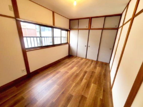 その他部屋・スペース　2階　南側6帖洋室