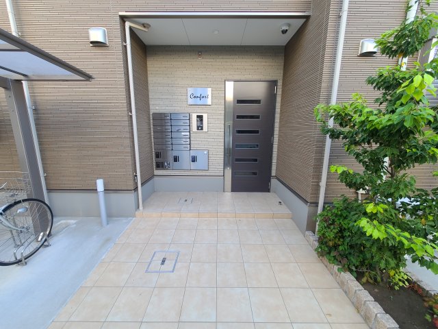 エントランス　★建物エントランスの画像です★