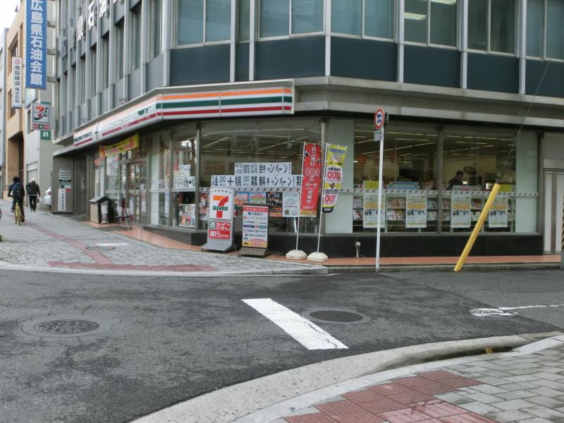 コンビニ　セブンイレブン 広島的場1丁目店（コンビニ）まで726m