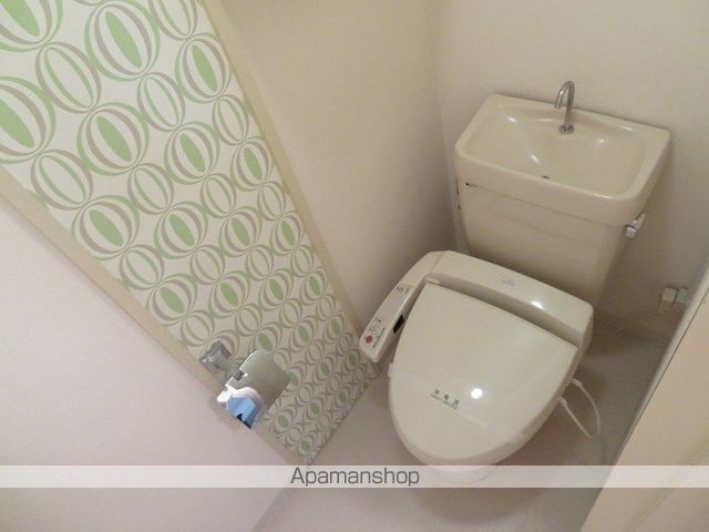 地下鉄中央線 深江橋駅 徒歩7分 6階建 築37年のトイレ写真