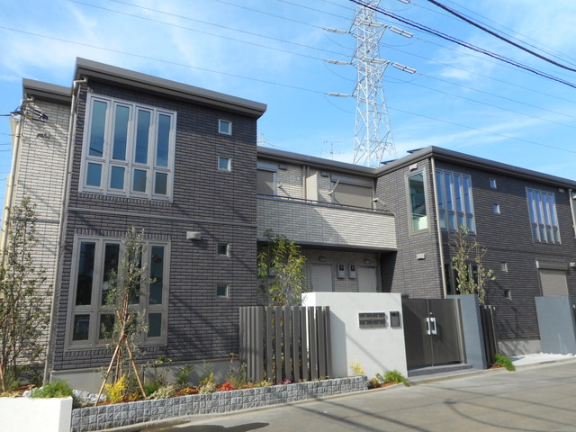 建物外観　★セキスイハウス施工