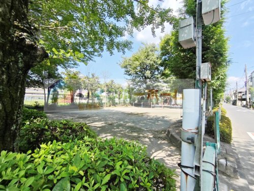 コンビニ　ローソン 志木ニュータウン店（コンビニ）まで228m