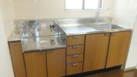 キッチン　2口コンロ設置可能！