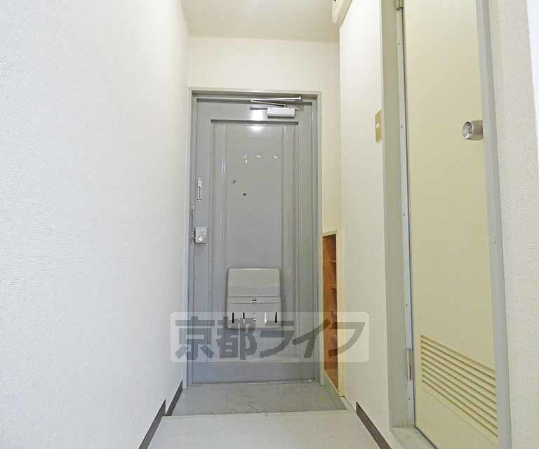 玄関　玄関です。