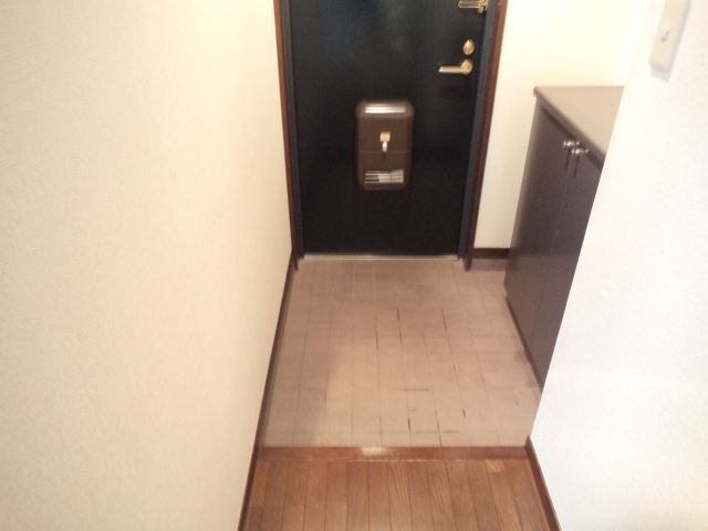 玄関　下駄箱付きの玄関♪