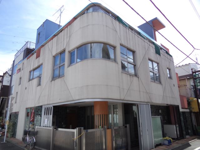 幼稚園・保育園　こむぎ保育園（幼稚園・保育園）まで360m