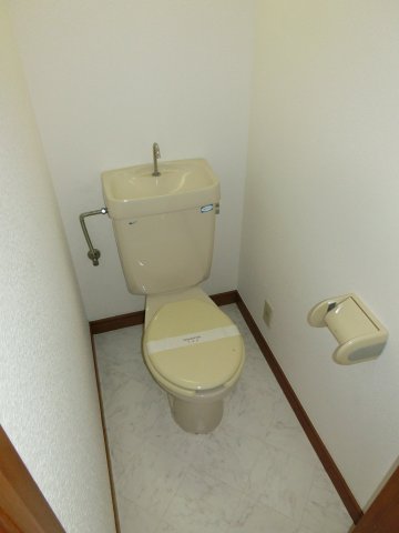 トイレ　ホワイトヒルズ　トイレ