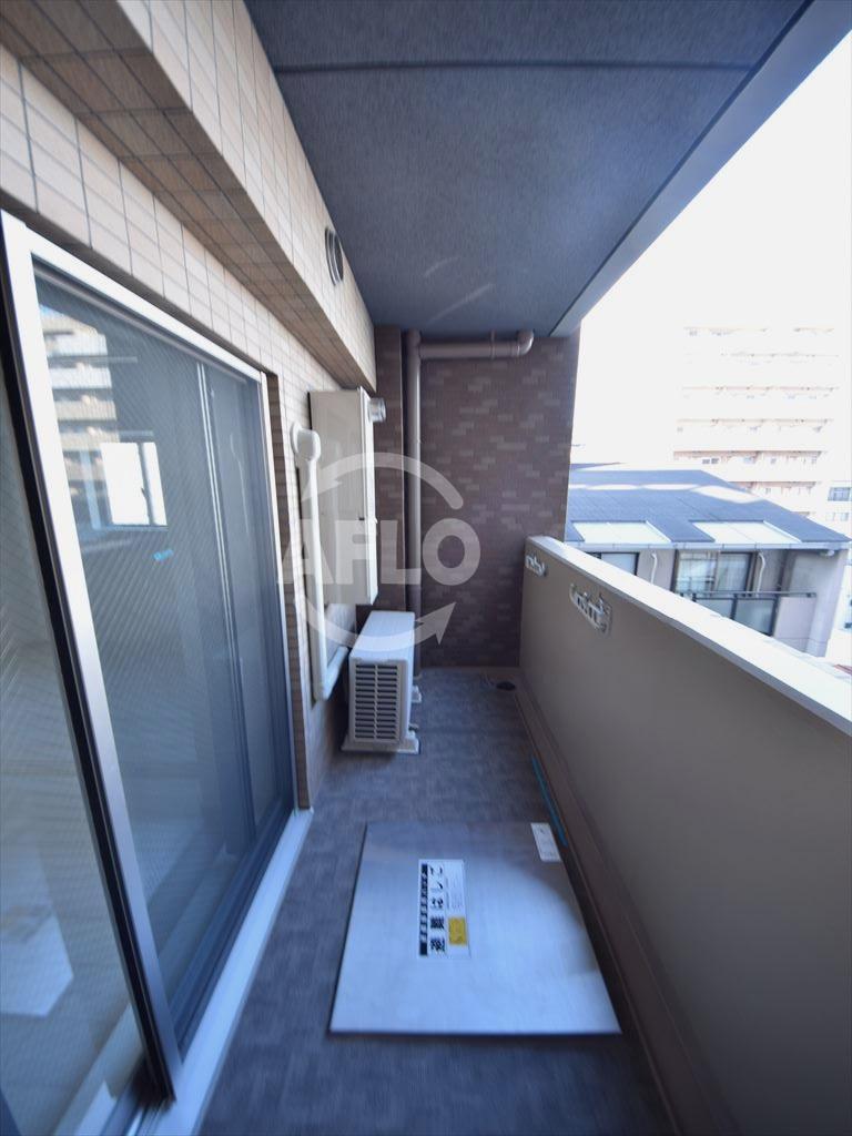 バルコニー　レオンコンフォート本町東III　バルコニー