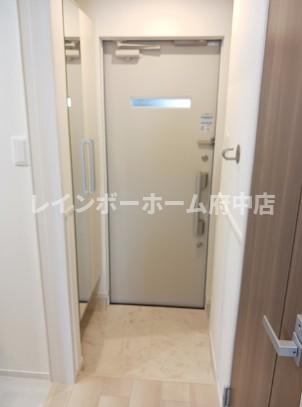 玄関　※別号室参考写真