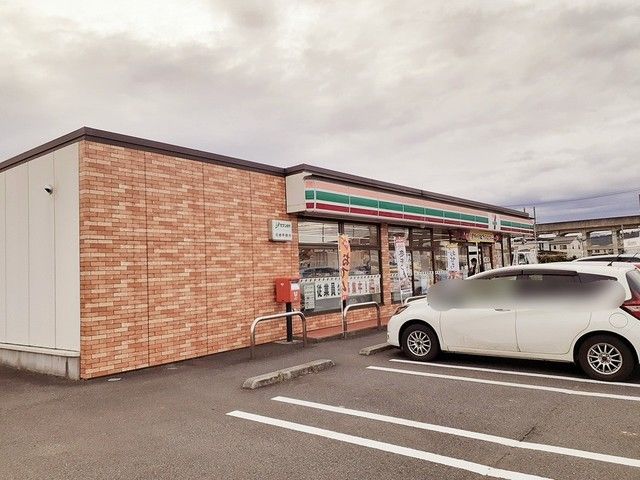 コンビニ　セブンイレブン一関中里店（コンビニ）まで1300m