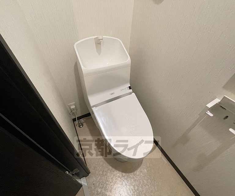 クレアーレ富小路のトイレ写真