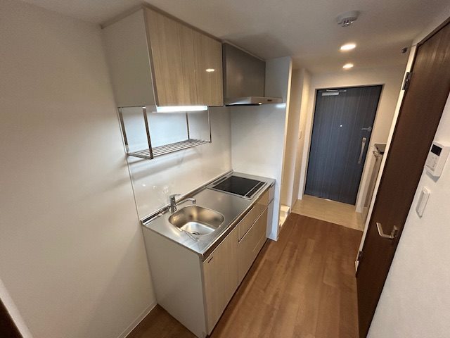 キッチン　※同建物の別のお部屋の写真です。