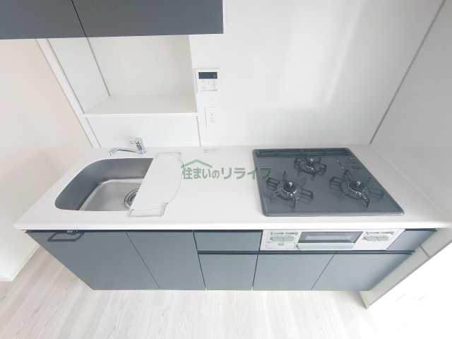 キッチン　※参考写真　同間取り（別部屋）1406号室の写真となります。