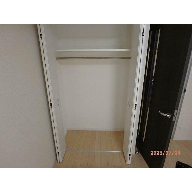 収納　クローゼット
