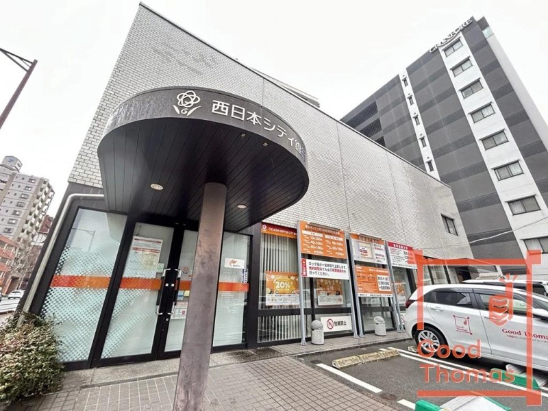 銀行　西日本シティ銀行港町支店（銀行）まで14m
