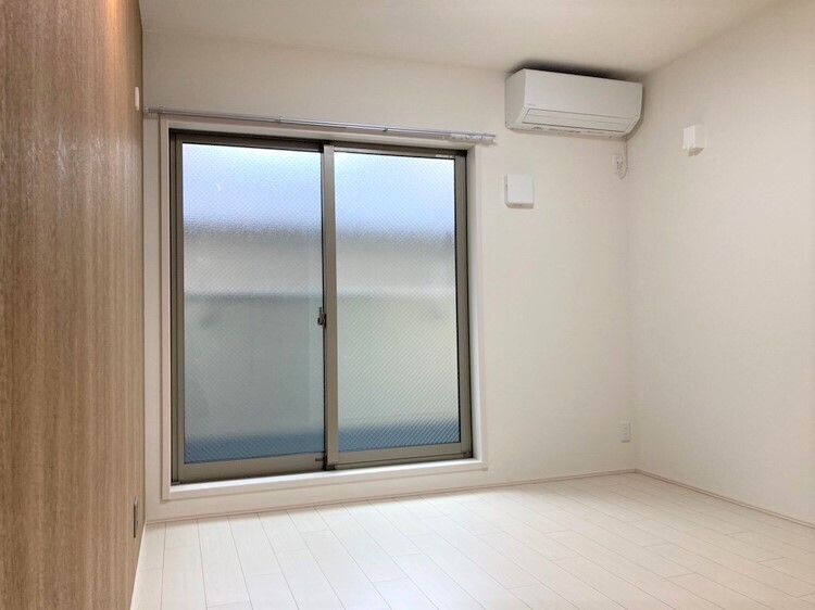 フジパレス緑橋EASTの居間写真