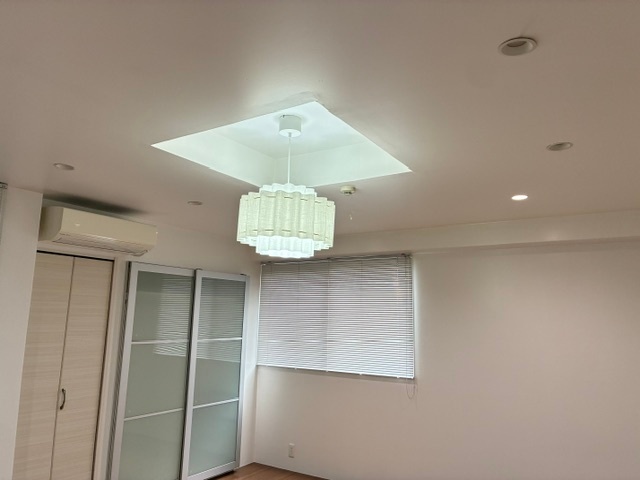 ガーデンコート新屋敷の居間写真