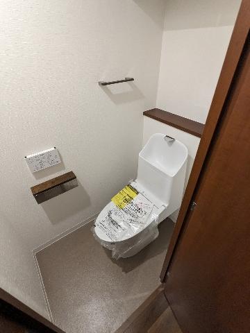 リグランド青葉台のトイレ写真