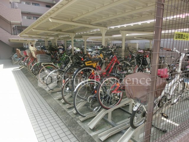都営新宿線 西大島駅 徒歩5分 10階建 築19年の外観写真